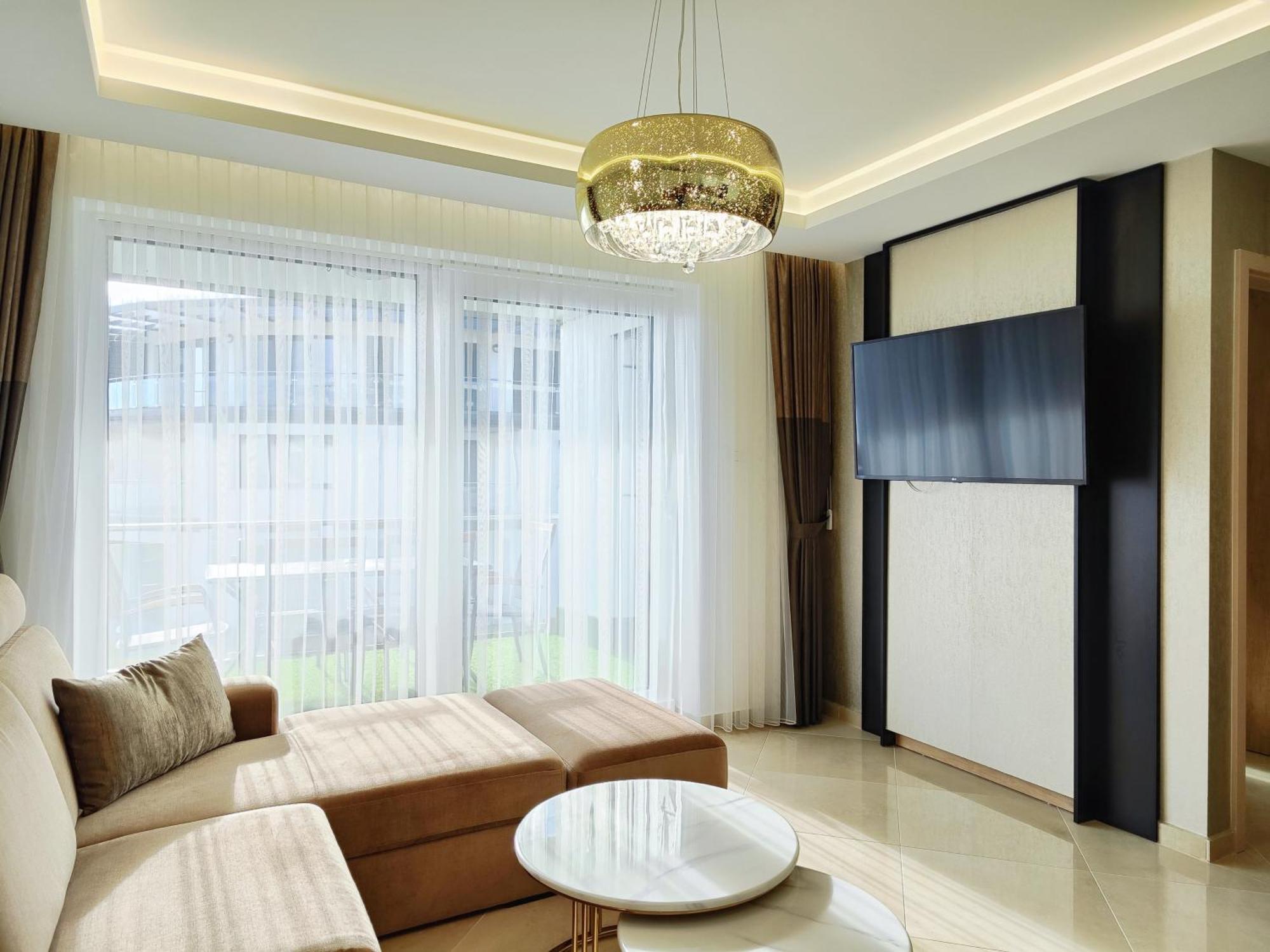 Royal Liberty Apartment เคสเท ภายนอก รูปภาพ