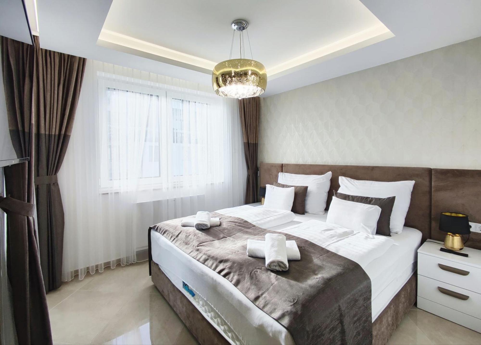 Royal Liberty Apartment เคสเท ภายนอก รูปภาพ